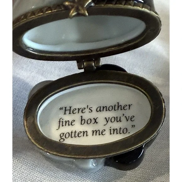 Laurel & Hardy Porcelain‎ Trinket Box W/ Hat And Marbles 1999 - Picture 5 of 8